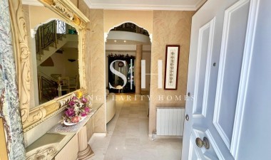 Odsprzedaż - Villa - Torrevieja - Los Balcones - Los Altos del Edén