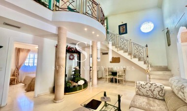 Odsprzedaż - Villa - Torrevieja - Los Balcones - Los Altos del Edén