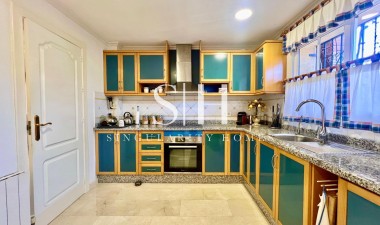 Odsprzedaż - Villa - Torrevieja - Los Balcones - Los Altos del Edén