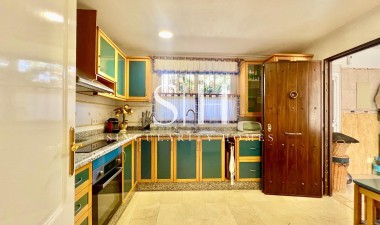 Odsprzedaż - Villa - Torrevieja - Los Balcones - Los Altos del Edén