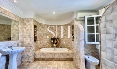 Odsprzedaż - Villa - Torrevieja - Los Balcones - Los Altos del Edén