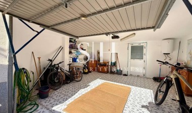 Odsprzedaż - Villa - Orihuela Costa - Playa Flamenca