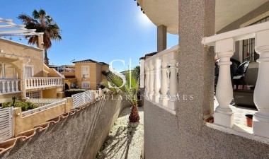 Odsprzedaż - Villa - Orihuela Costa - Playa Flamenca