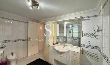 Odsprzedaż - Villa - Orihuela Costa - Playa Flamenca