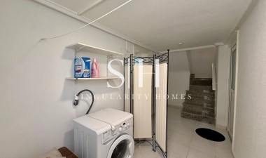 Odsprzedaż - Villa - Orihuela Costa - Playa Flamenca