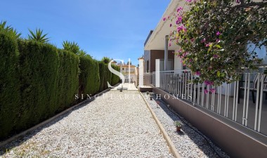 Återförsäljning - Villa - Ciudad Quesada - Dona Pepa