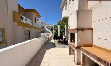 Återförsäljning - Villa - Ciudad Quesada - Dona Pepa