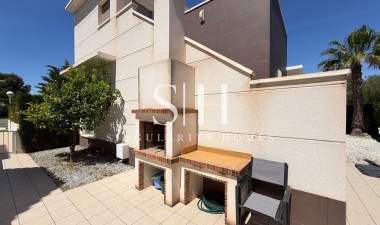 Återförsäljning - Villa - Ciudad Quesada - Dona Pepa