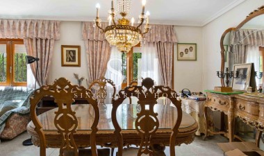 Återförsäljning - Villa - Torrevieja - Los balcones