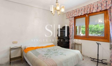 Återförsäljning - Villa - Torrevieja - Los balcones