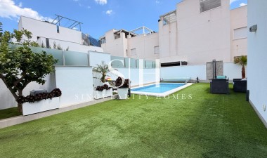 Odsprzedaż - Villa - Torrevieja - aguas nuevas
