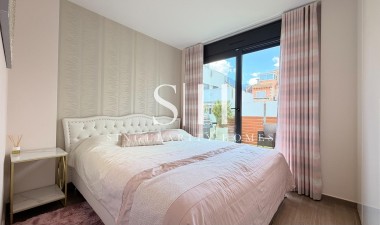 Odsprzedaż - Villa - Torrevieja - aguas nuevas
