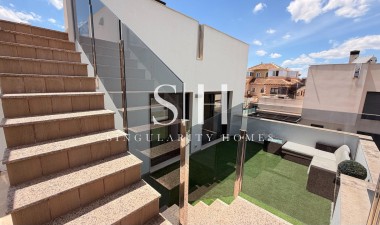 Odsprzedaż - Villa - Torrevieja - aguas nuevas