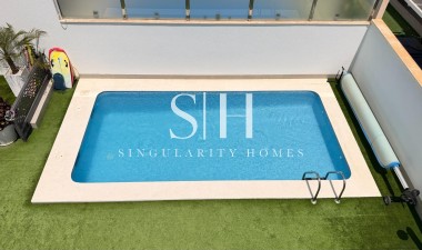 Odsprzedaż - Villa - Torrevieja - aguas nuevas