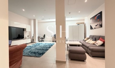 Odsprzedaż - Villa - Torrevieja - aguas nuevas
