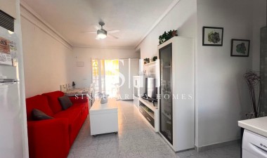 Återförsäljning - Bungalow - Torrevieja - Torrejón