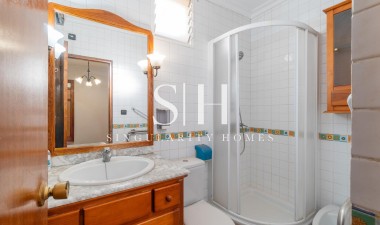 Odsprzedaż - Villa - Torrevieja - Orihuela costa