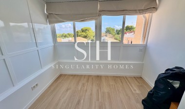 Återförsäljning - Villa - Orihuela Costa - Los Balcones