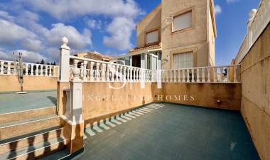 Återförsäljning - Villa - Orihuela Costa - Los Balcones