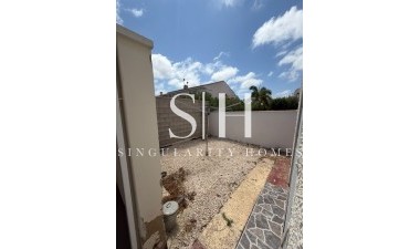 Odsprzedaż - Villa - Orihuela Costa - Costa Blanca