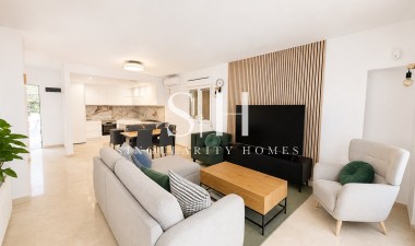 Odsprzedaż - Villa - Orihuela Costa - Costa Blanca