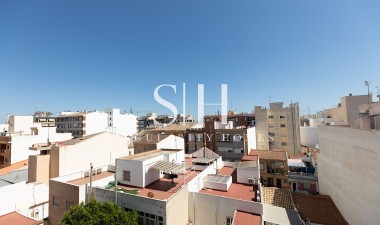 Odsprzedaż - Mieszkanie w bloku - Torrevieja - Costa Blanca