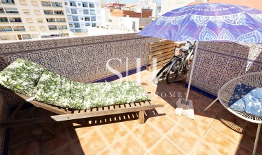 Odsprzedaż - Mieszkanie w bloku - Torrevieja - Costa Blanca