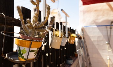 Odsprzedaż - Mieszkanie w bloku - Torrevieja - Costa Blanca
