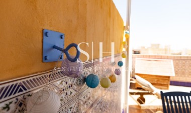 Odsprzedaż - Mieszkanie w bloku - Torrevieja - Costa Blanca