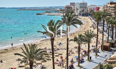 Odsprzedaż - Mieszkanie w bloku - Torrevieja - Costa Blanca