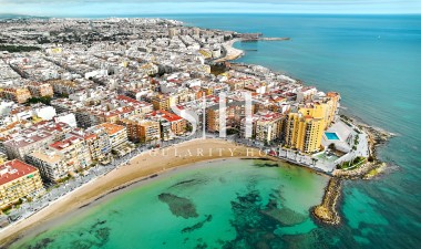Odsprzedaż - Mieszkanie w bloku - Torrevieja - Costa Blanca