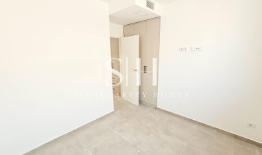 Odsprzedaż - Mieszkanie w bloku - Torrevieja - Paseo Maritimo