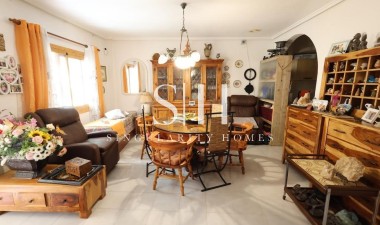 Odsprzedaż - Bungalow - Torrevieja - Costa Blanca
