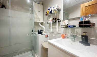 Odsprzedaż - Bungalow - Torrevieja - aguas nuevas