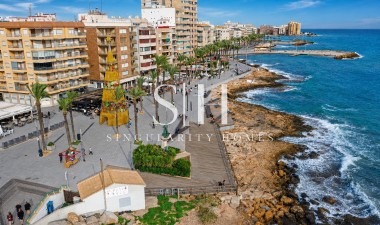 Odsprzedaż - Bungalow - Torrevieja - aguas nuevas