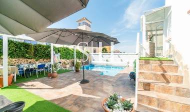 Wiederverkauf - Villa - San Miguel de Salinas - Las filipinas