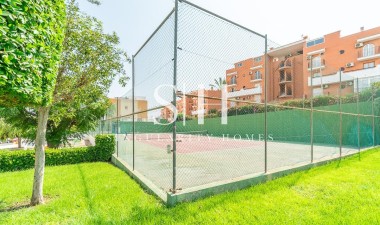 Odsprzedaż - Mieszkanie w bloku - Torrevieja - Torreblanca