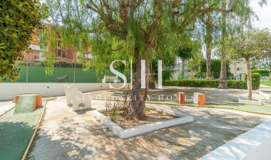 Odsprzedaż - Mieszkanie w bloku - Torrevieja - Torreblanca