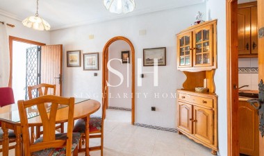 Odsprzedaż - Mieszkanie w bloku - Torrevieja - Torreblanca