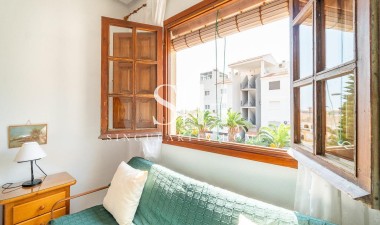 Odsprzedaż - Mieszkanie w bloku - Torrevieja - Torreblanca