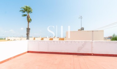 Odsprzedaż - Mieszkanie w bloku - Torrevieja - Torreblanca