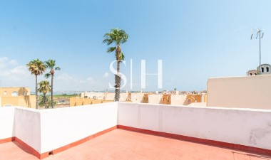Odsprzedaż - Mieszkanie w bloku - Torrevieja - Torreblanca