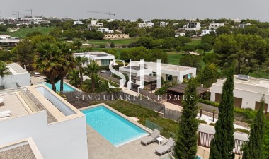 Odsprzedaż - Villa - Orihuela Costa - Las Colinas Golf