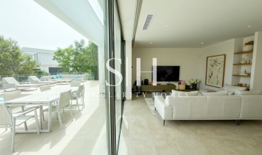 Odsprzedaż - Villa - Orihuela Costa - Las Colinas Golf
