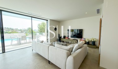 Odsprzedaż - Villa - Orihuela Costa - Las Colinas Golf