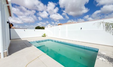 Resale - Villa - Torrevieja - La siesta
