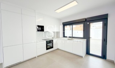 Resale - Villa - Torrevieja - La siesta