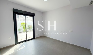 Resale - Villa - Torrevieja - La siesta
