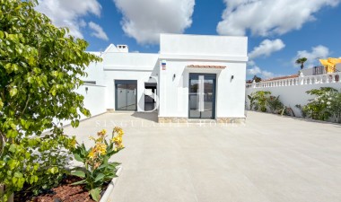 Resale - Villa - Torrevieja - La siesta