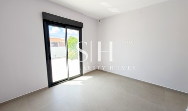 Resale - Villa - Torrevieja - La siesta